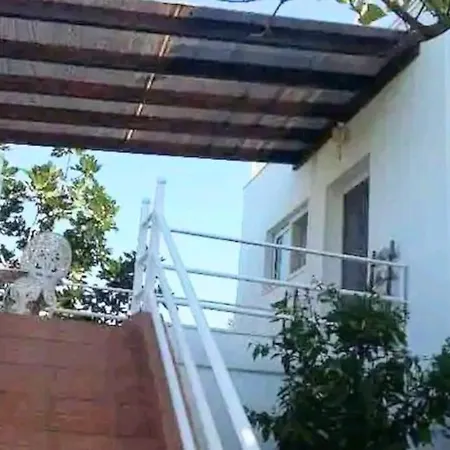 35sm In Rachais Kiparissia Sea View Appartamento *